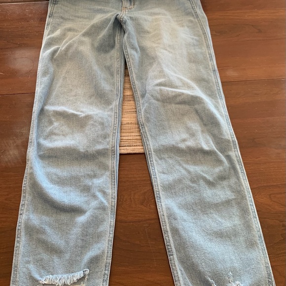 Hollister girl size 1 jean - Picture 3 of 3